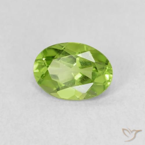 Peridoto verde vivo Natural 0.85ct, oval, VS