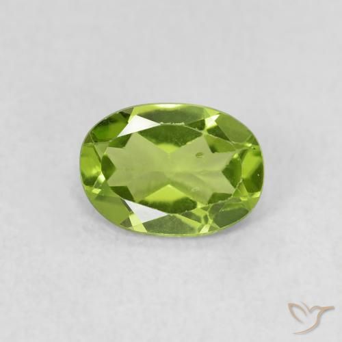 0.77ct Natural verde vivo Peridoto, oval, VS
