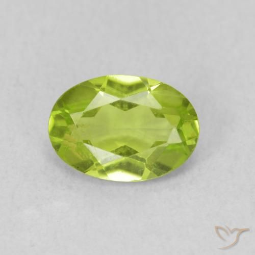 0.84ct Natural Verde amarelado vivo Peridoto, oval, VS