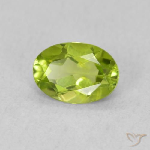 Peridoto Verde claro Natural 0.83ct, oval, VS