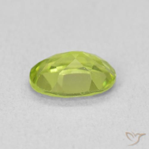 Peridoto Verde claro Natural 0.89ct, oval, VS
