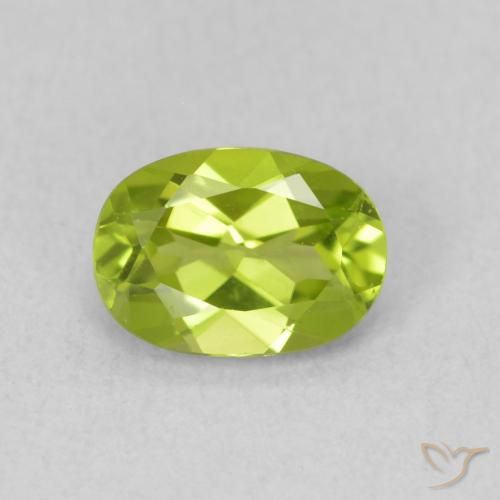 0.90ct Natural Verde médio Peridoto, oval, VS