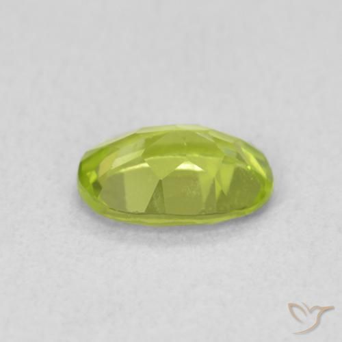 Peridoto Verde médio Natural 0.80ct, oval, VS