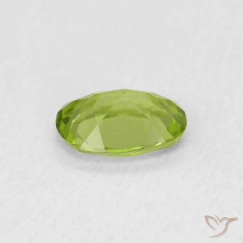 Peridoto Verde médio Natural 0.76ct, oval, VS