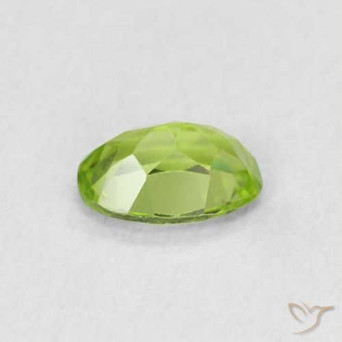 Peridoto verde vivo Natural 0.81ct, oval, VS