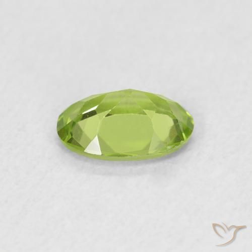Peridoto Verde médio Natural 0.71ct, oval, VS