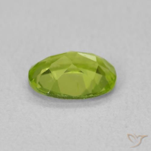 Peridoto Verde claro Natural 0.89ct, oval, VS