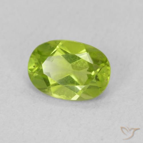 Peridoto Verde claro Natural 0.86ct, oval, VS