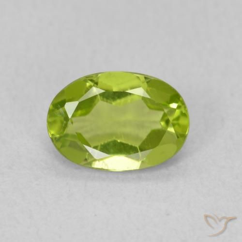 0.83ct Natural Verde médio Peridoto, oval, VS