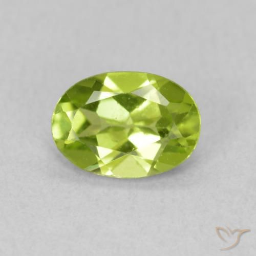 0.82ct Natural Verde médio Peridoto, oval, VS