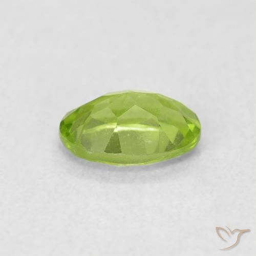 Peridoto Verde médio Natural 0.90ct, oval, VS