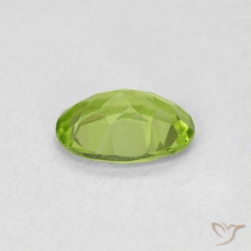 Peridoto verde vivo Natural 0.79ct, oval, VS