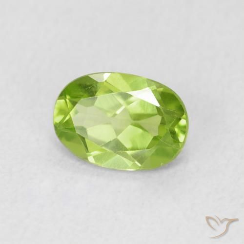 Peridoto verde vivo Natural 0.83ct, oval, VS