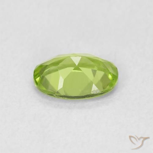 Peridoto verde vivo Natural 0.83ct, oval, VS