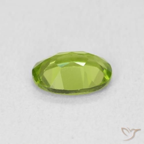 Peridoto verde vivo Natural 0.84ct, oval, VS