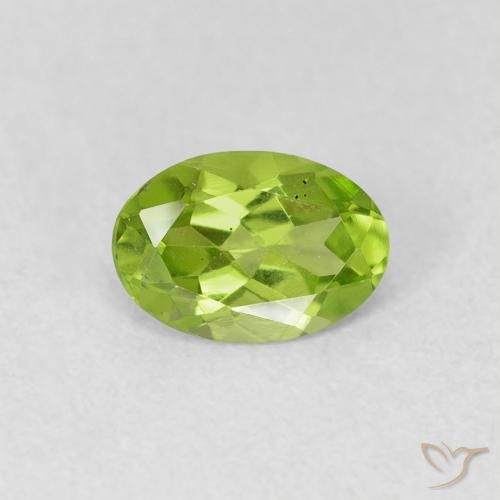 0.73ct Natural Verde amarelado Peridoto, oval, VS
