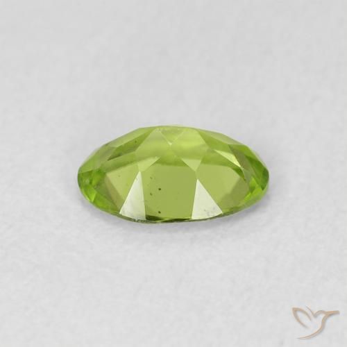 Peridoto Verde amarelado Natural 0.73ct, oval, VS