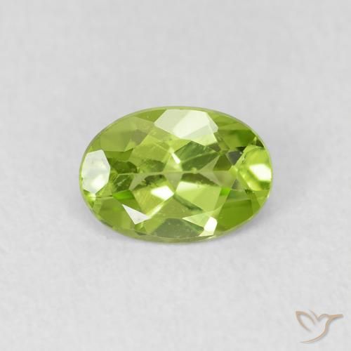 0.79ct Natural Verde claro Peridoto, oval, VS