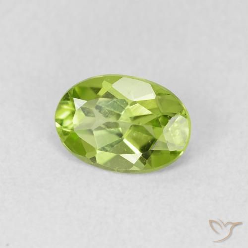Peridoto Verde claro Natural 0.79ct, oval, VS