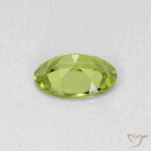 Peridoto Verde claro Natural 0.79ct, oval, VS
