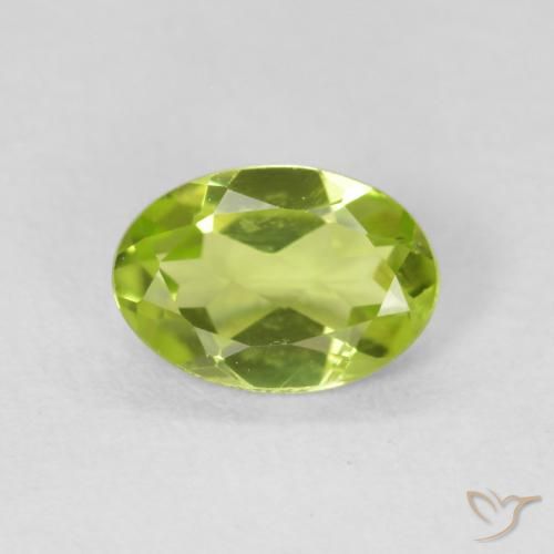 0.75ct Natural Verde claro Peridoto, oval, VS