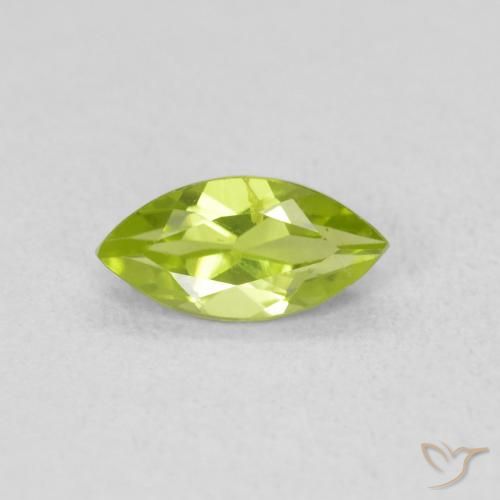 0.65ct Natural Verde amarelado Peridoto, Marquesa, VS