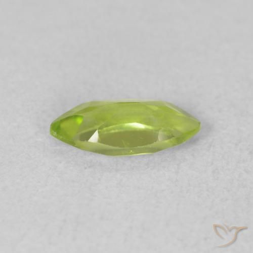 Peridoto Verde Vivo Claro Natural 0.61ct, Marquesa, VVS-VS