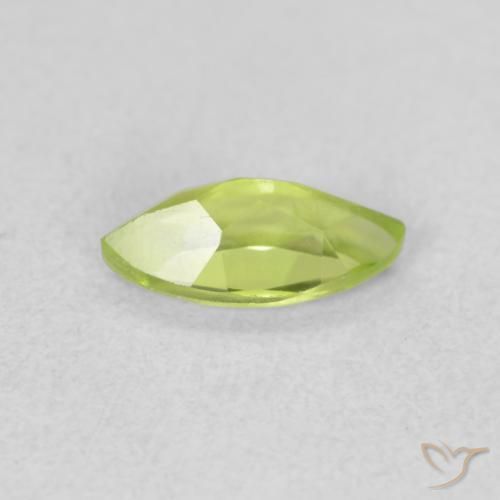 Peridoto Verde médio Natural 0.62ct, Marquesa, VS