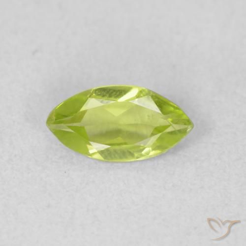 0.56ct Natural Verde amarelado Peridoto, Marquesa, VS