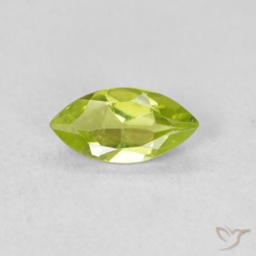 0.62ct Natural Verde médio Peridoto, Marquesa, VS