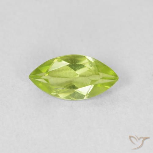 0.60ct Natural Verde amarelado vivo Peridoto, Marquesa, VS