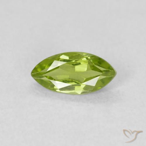 0.65ct Natural Verde médio Peridoto, Marquesa, VS