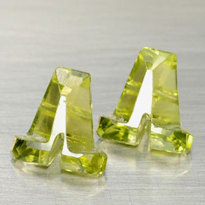 Pedras preciosas de peridoto verde natural de  ct, forma extravagante, VS