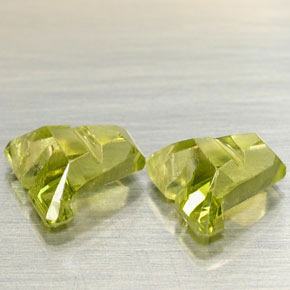 Pedras preciosas de peridoto verde natural de  ct, forma extravagante, VS