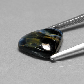 Pietersita multicolorido natural 2,67ct, trillion, opaco