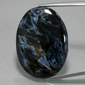 Pietersita multicolorido natural 26,70ct, corte oval, opaco