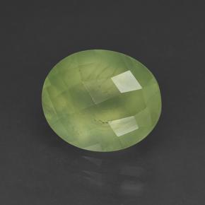 Prehnita verde natural 4,92ct, corte oval, translúcido