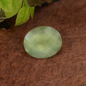 Prehnita verde natural 4,98ct, corte oval, translúcido
