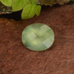 Prehnita verde natural 4,98ct, corte oval, translúcido