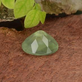 Prehnita verde natural 4,98ct, corte oval, translúcido