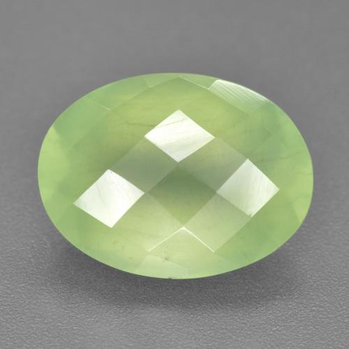 Prehnita verde natural 9,41ct, corte oval, translúcido