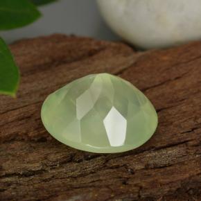 Prehnita verde natural 4,75ct, corte oval, translúcido