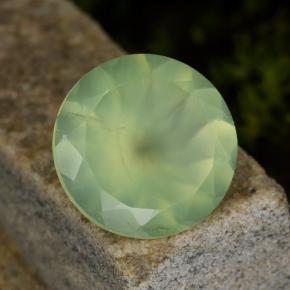 Prehnita verde natural 8,70ct, corte redondo, translúcido