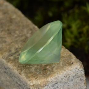 Prehnita verde natural 8,70ct, corte redondo, translúcido