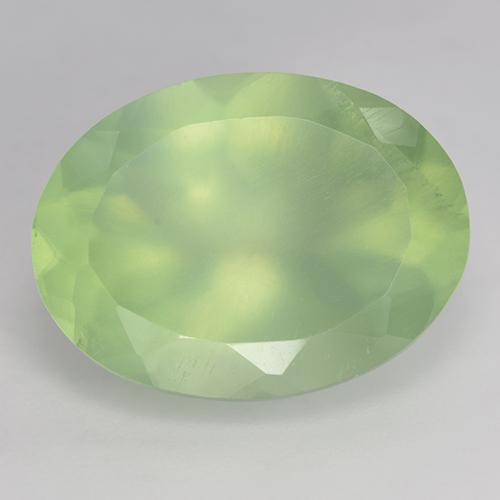 Prehnita verde natural 8,98ct, corte oval, translúcido