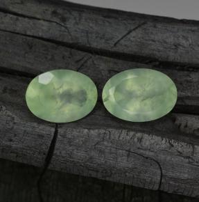 Pedras preciosas de prehnita verde natural de 11,71 ct, corte oval, translúcido