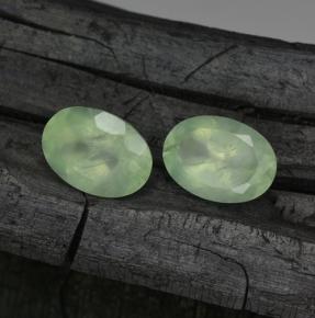 Pedras preciosas de prehnita verde natural de 11,71 ct, corte oval, translúcido