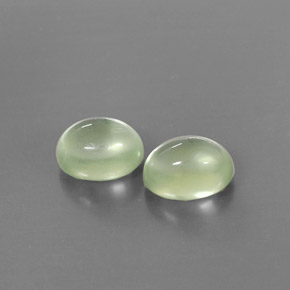 Pedras preciosas de prehnita verde natural de  ct, corte oval, transparente