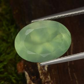Prehnita verde natural 6,16ct, corte oval, transparente