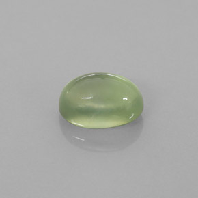Prehnite Verde Natural 3.48ct, Corte Oval, Translúcido